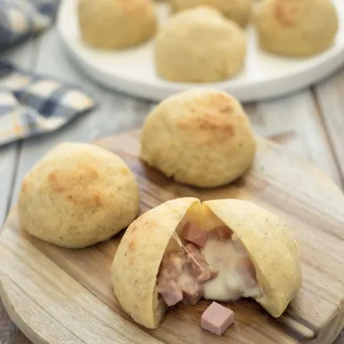 Bombette di patate con cubetti di cotto Negroni e formaggio