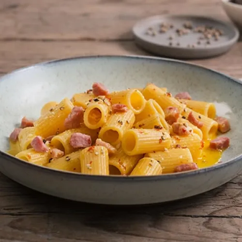 Carbonara ai tre pepi