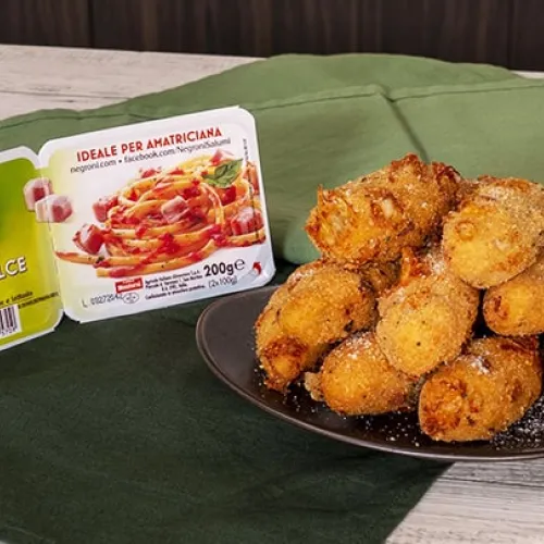 Crocchette di patate e cubetti di pancetta dolce