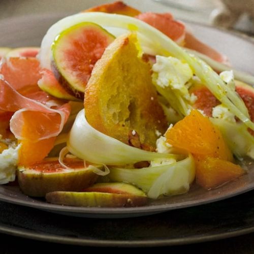 Fennel salad, oranges and diced cooked ham