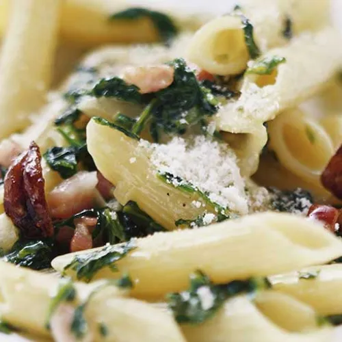 Pennette con le castagne e lo speck