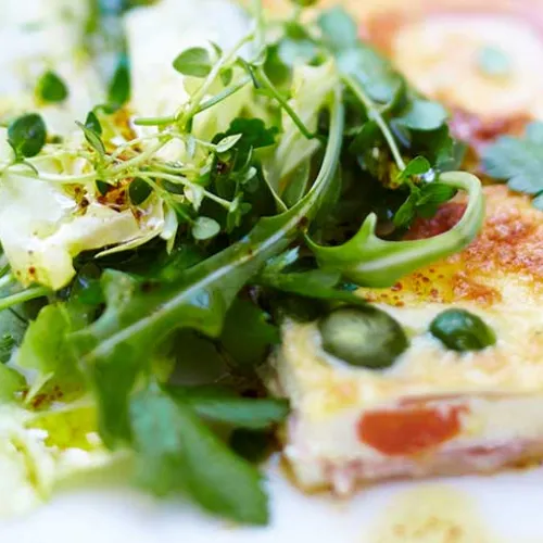 Quiche con verdure e prosciutto crudo