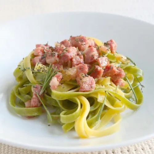 Tagliatelle paglia fieno